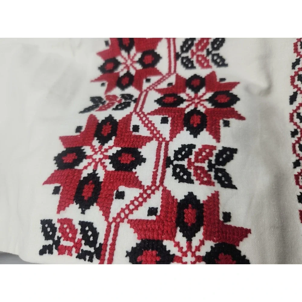 Hand Embroidered Pillowcase Set Ethnic Folk Cover Red Black 29